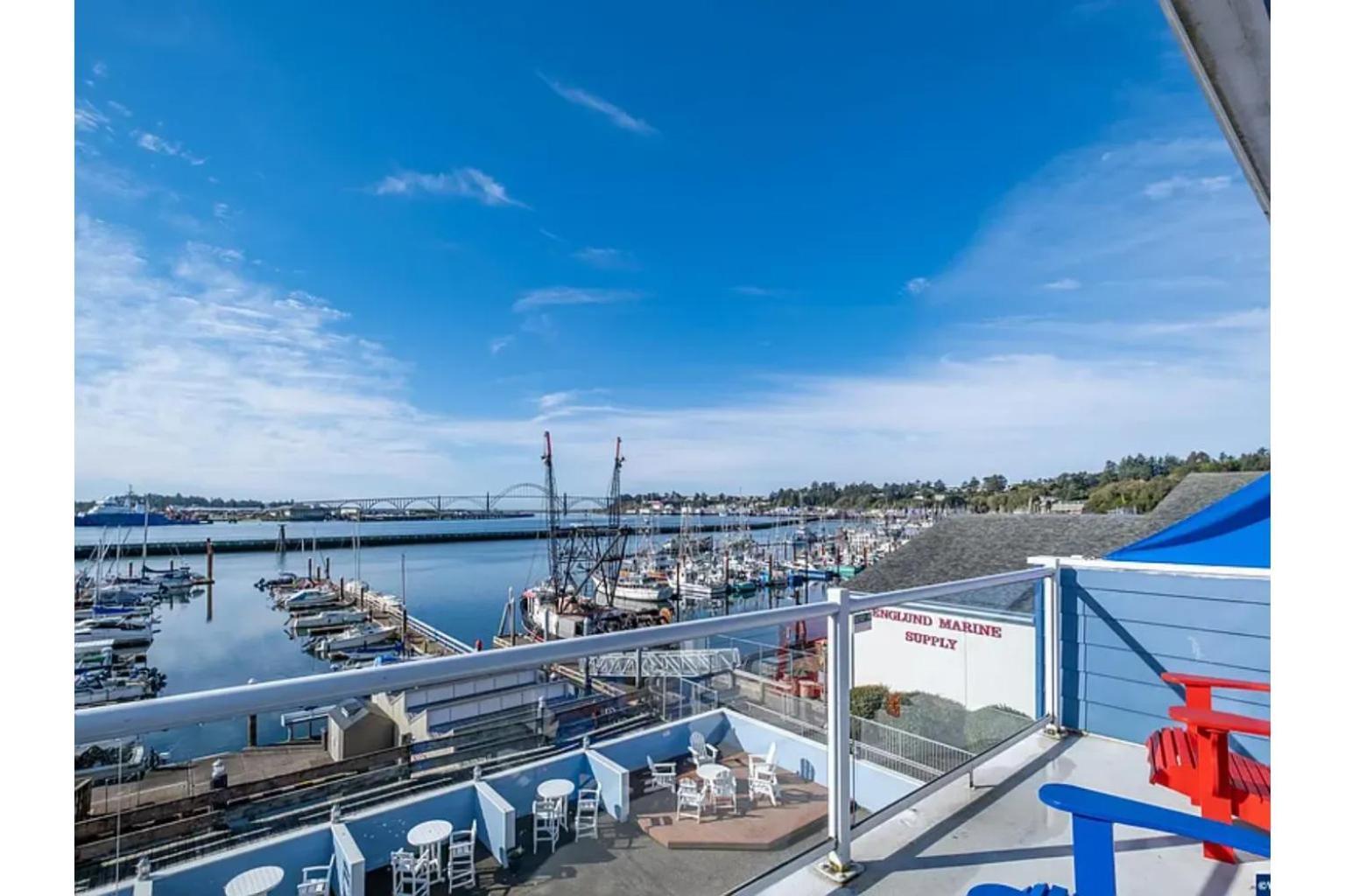 The Landing At Newport Condominium Hotel Kültér fotó